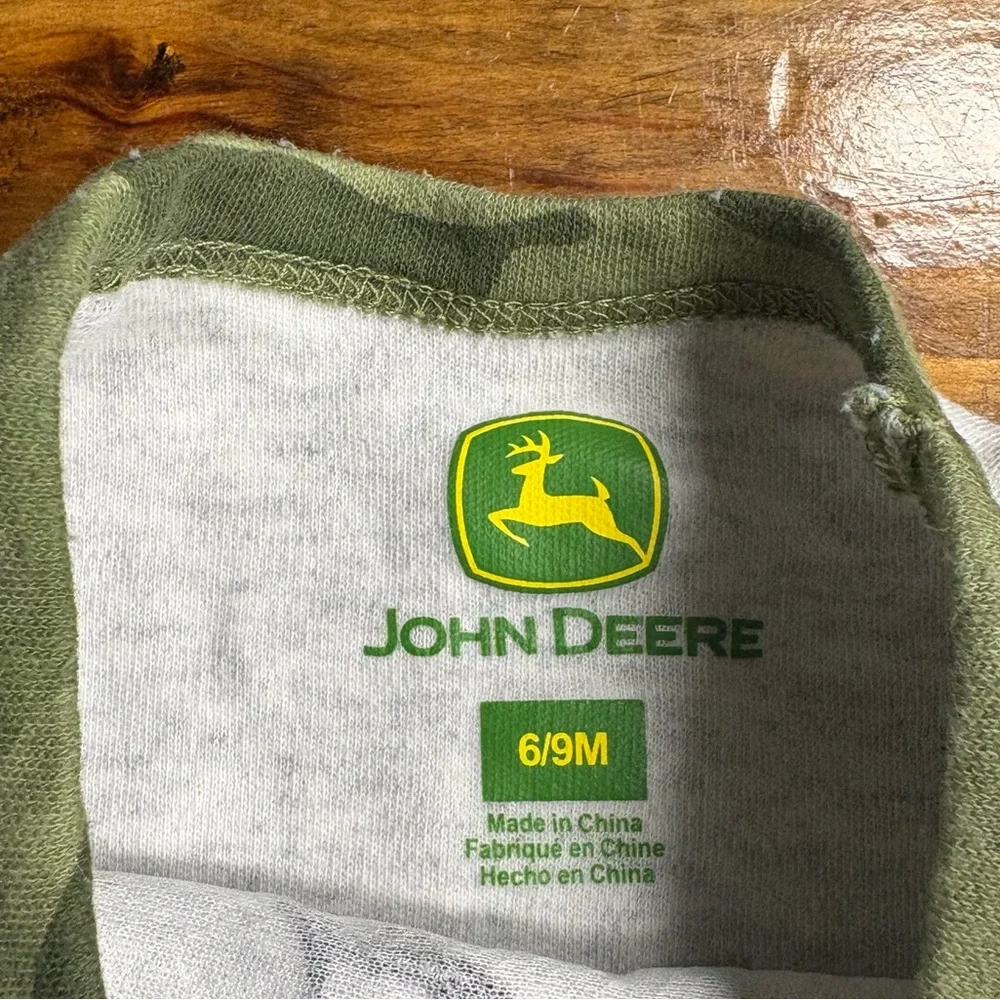 John Deere Gray And Green Cuter In Camo Long‎ Sleeve Size 6-9 Months
